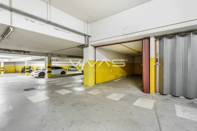Apartamento T2 para Venda em São Mamede de Infesta e Senhora da Hora