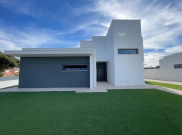 Moradia T4 para Venda em Arrabal