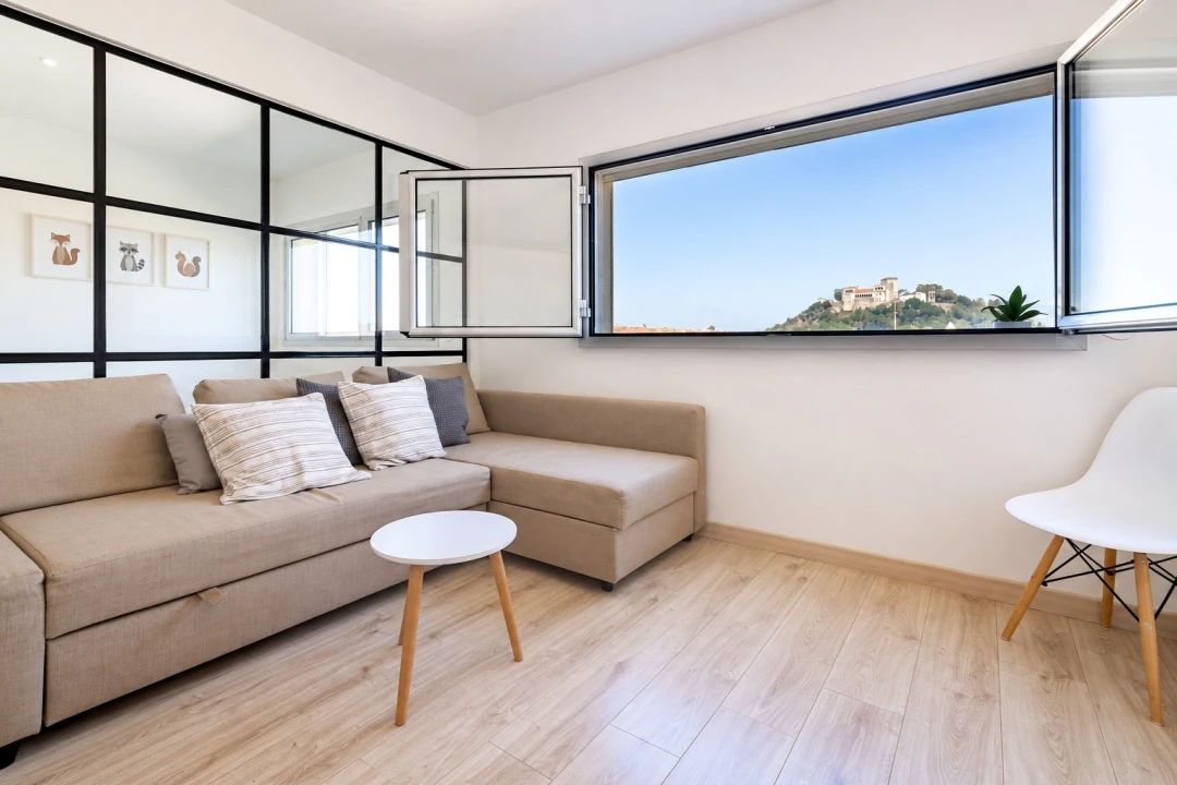 Apartamento T1 para Arrendamento em Leiria, Pousos, Barreira e Cortes Foto 2