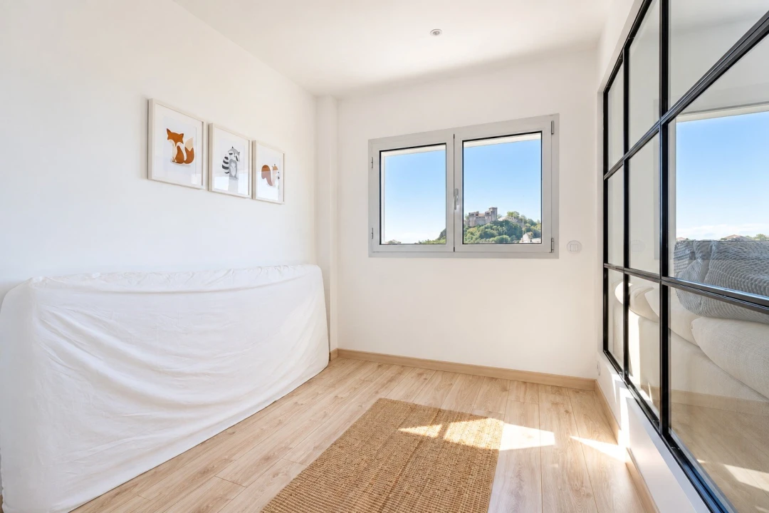 Apartamento T1 para Arrendamento em Leiria, Pousos, Barreira e Cortes Foto 4