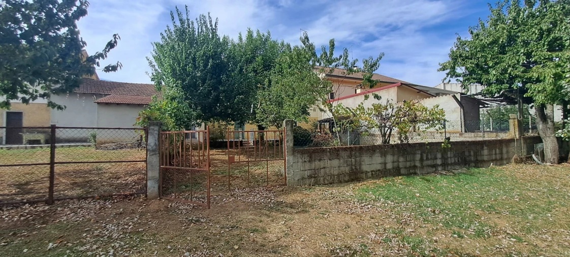 Moradia T4 para Venda em Duas Igrejas Foto 9