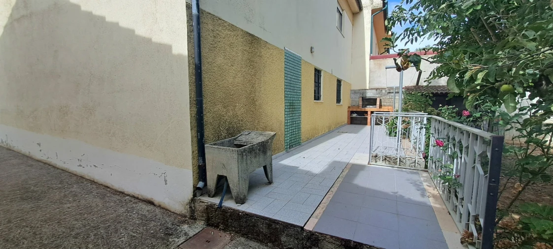 Moradia T4 para Venda em Duas Igrejas Foto 6