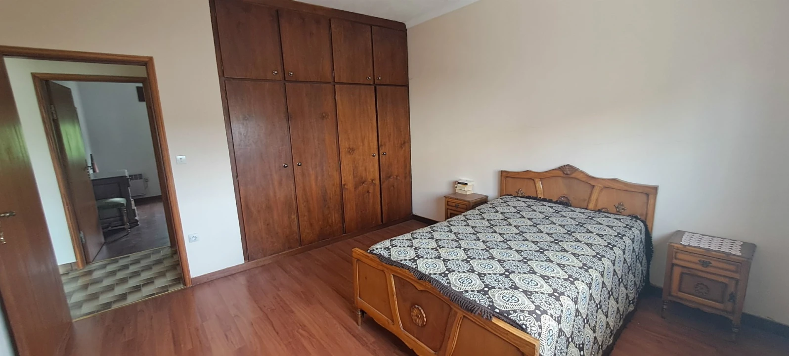 Moradia T4 para Venda em Duas Igrejas Foto 38