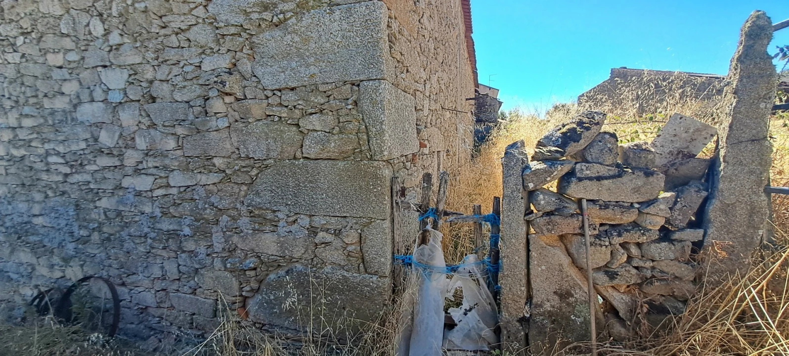 Moradia T2 para Venda em Ifanes e Paradela Foto 24