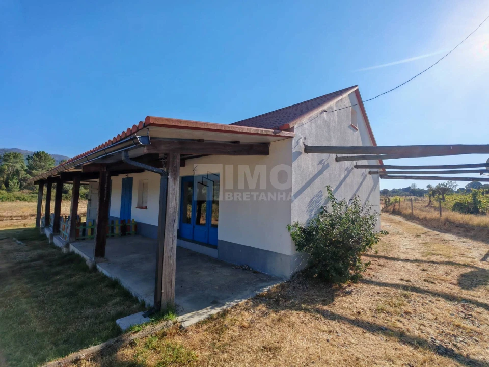 Moradia T2 para Arrendamento em Fundão, Valverde, Donas, A. Joanes, A. Nova Cabo Foto 3