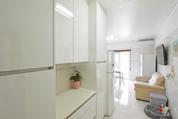 Apartamento T3 para Venda em Covilhã e Canhoso Foto 5