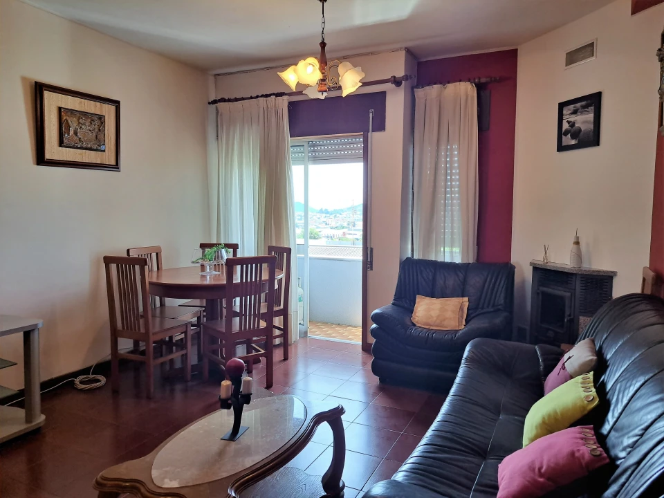 Apartamento T2 para Arrendamento em Lomar e Arcos Foto 4