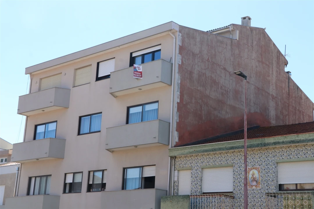 Apartamento T3 para Venda em Vila do Conde Foto 1