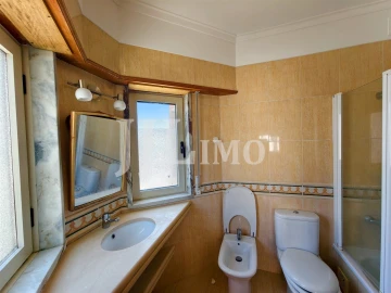 Apartamento T3 para Arrendamento em Ramada e Caneças