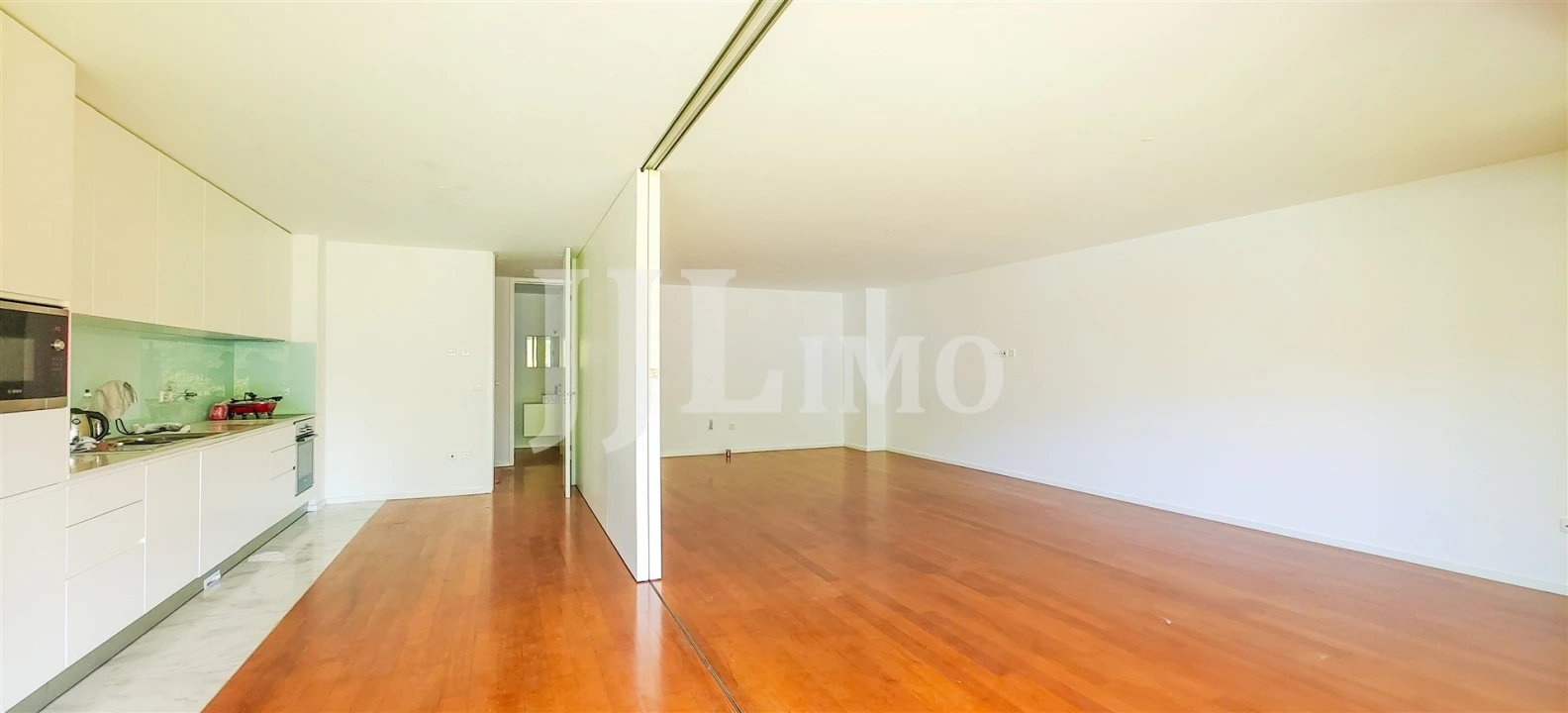 Apartamento T3 para Venda em Queluz e Belas Foto 5