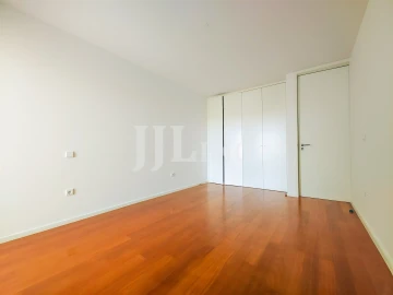 Apartamento T3 para Venda em Queluz e Belas