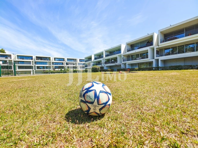 Apartamento T3 para Venda em Queluz e Belas Foto 3