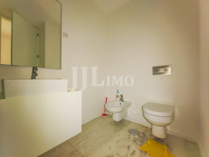 Apartamento T3 para Venda em Queluz e Belas Foto 14