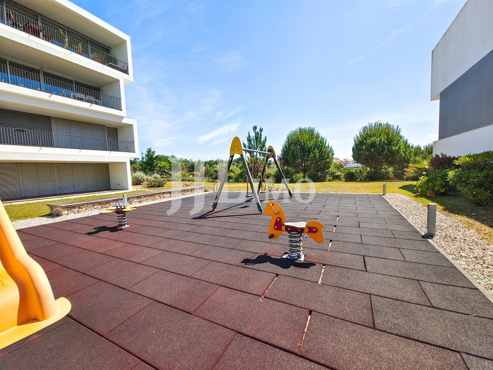 Apartamento T3 para Venda em Queluz e Belas Foto 4