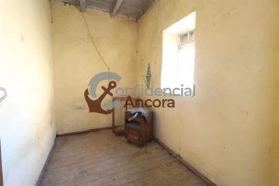 Moradia T3 para Venda em Nespereira