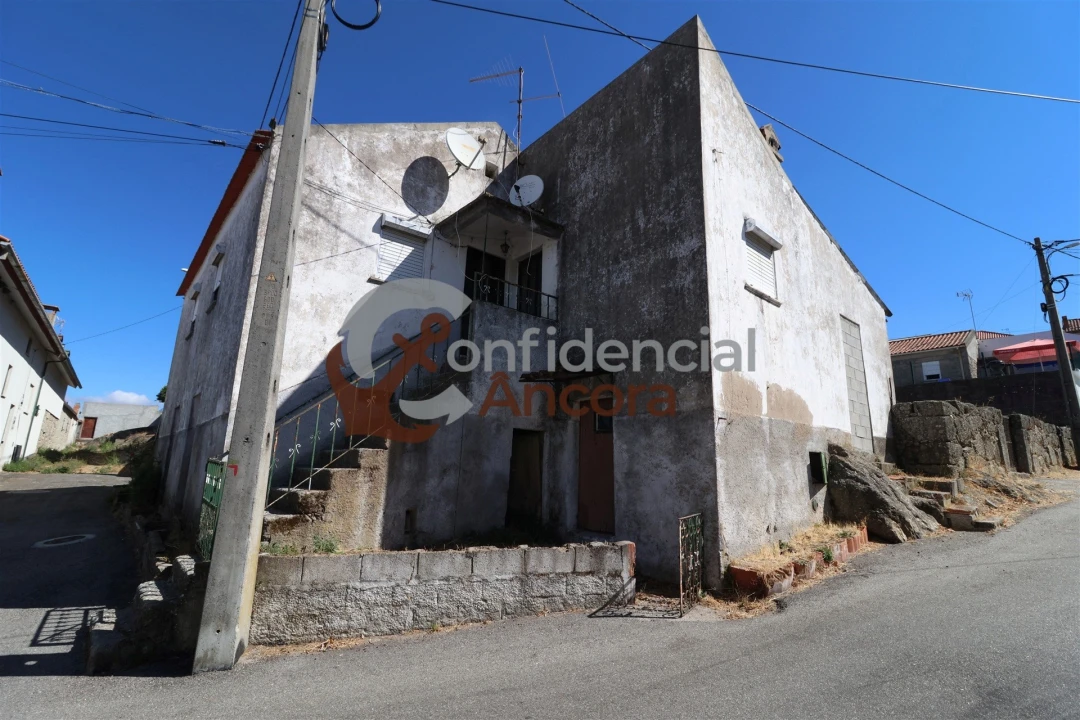 Moradia T3 para Venda em Nespereira Foto 6