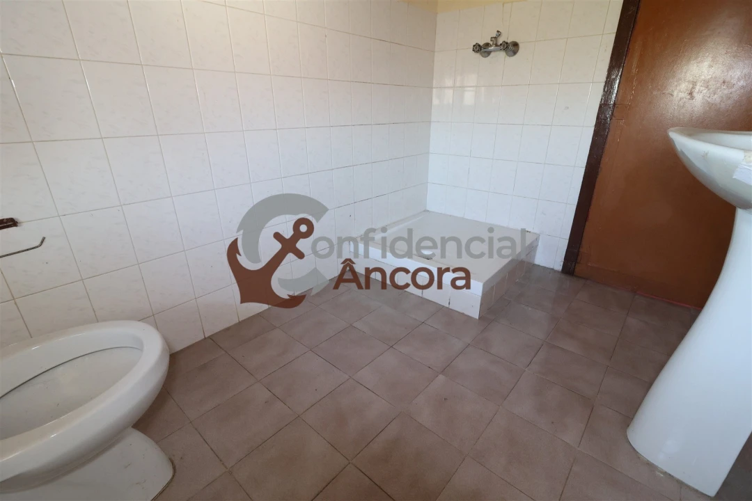 Moradia T3 para Venda em Nespereira Foto 16