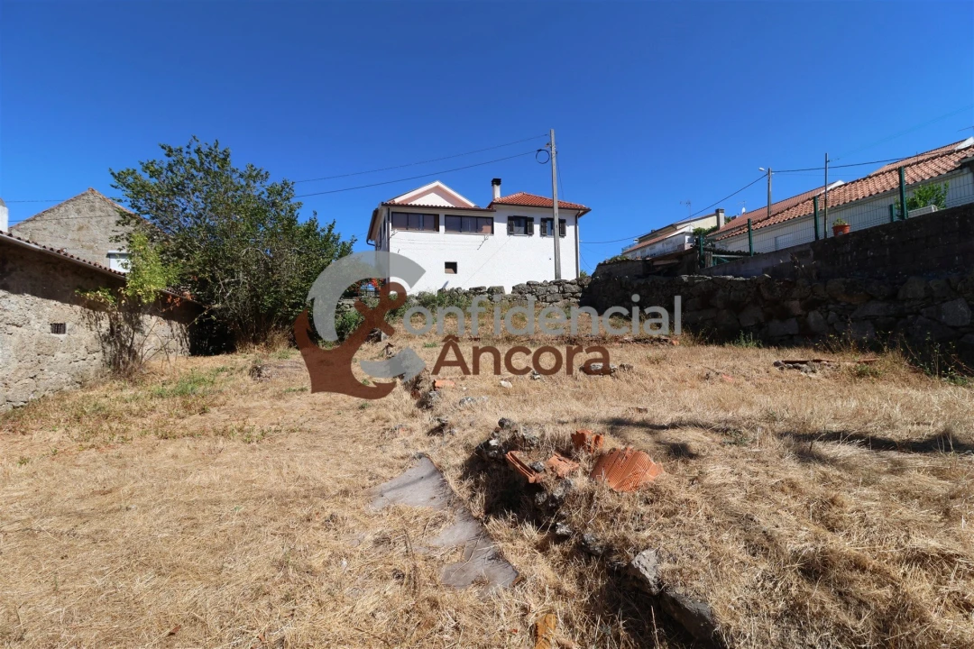 Moradia T3 para Venda em Nespereira Foto 2