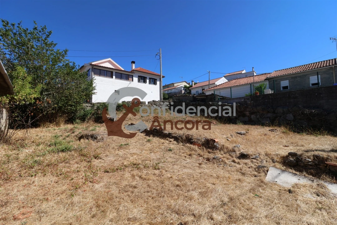 Moradia T3 para Venda em Nespereira Foto 4