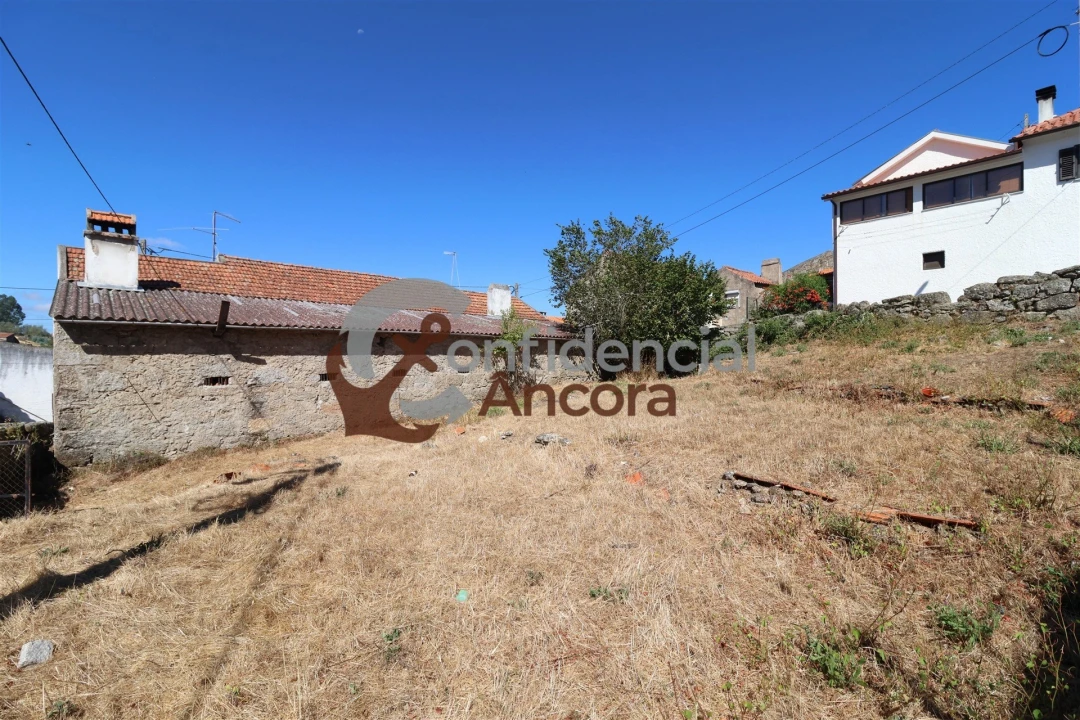 Moradia T3 para Venda em Nespereira Foto 3