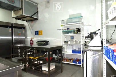 Loja para Trespasse em Póvoa de Varzim, Beiriz e Argivai