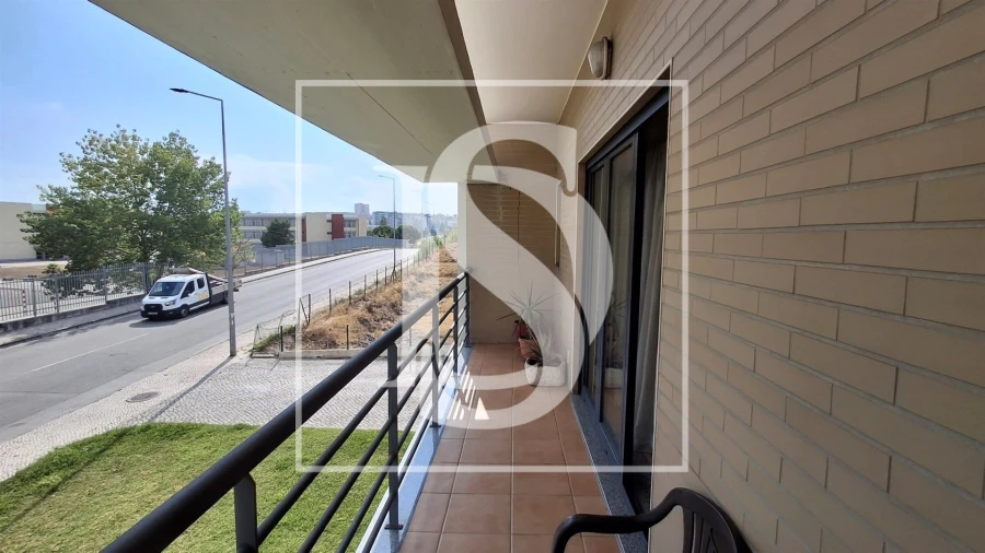 Apartamento T3 para Venda em Tavarede Foto 8
