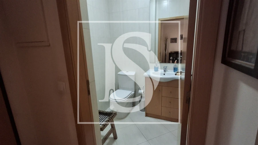 Apartamento T3 para Venda em Tavarede Foto 24