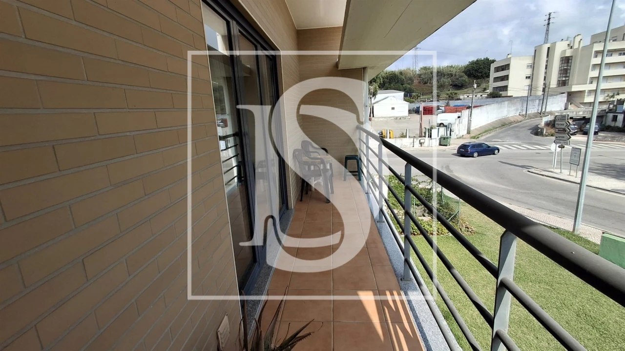 Apartamento T3 para Venda em Tavarede Foto 9