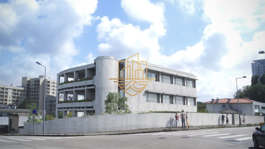 Apartamento T3 para Venda em Lordelo do Ouro e Massarelos