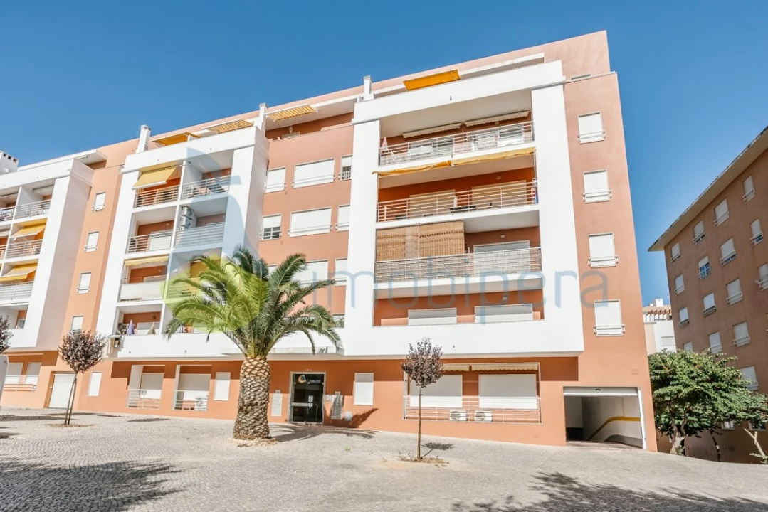 Apartamento T2 para Venda em Armação de Pera Foto 1