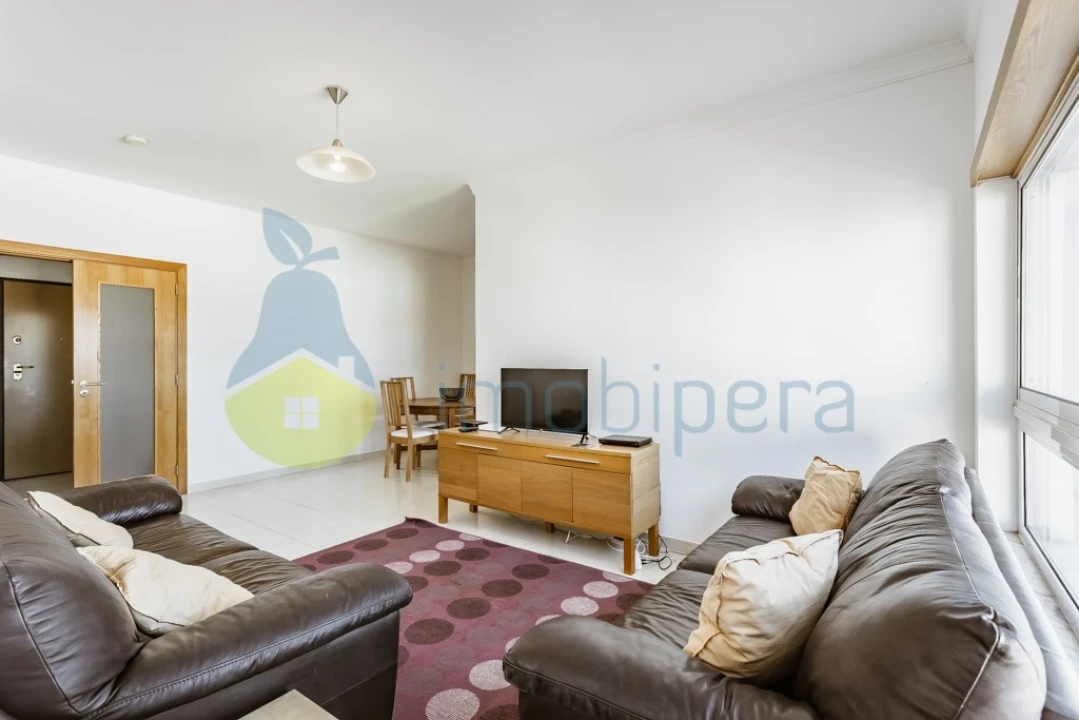 Apartamento T2 para Venda em Armação de Pera Foto 9