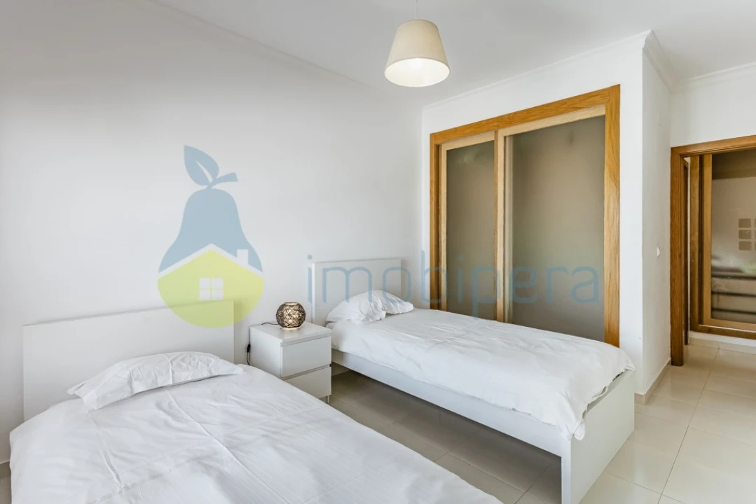 Apartamento T2 para Venda em Armação de Pera Foto 18