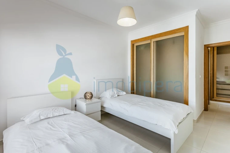 Apartamento T2 para Venda em Armação de Pera Foto 18