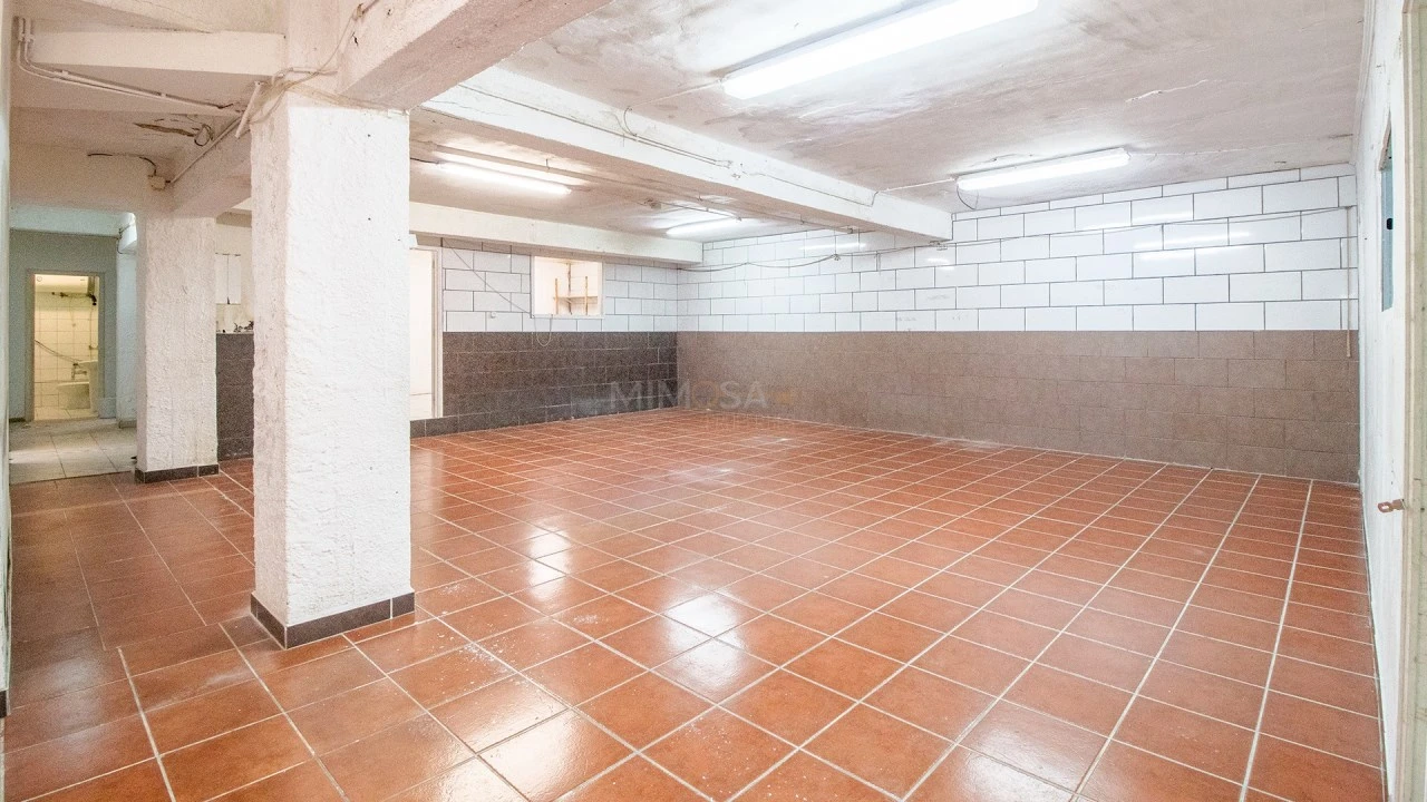 Loja para Venda em Lagos (São Sebastião e Santa Maria) Foto 5