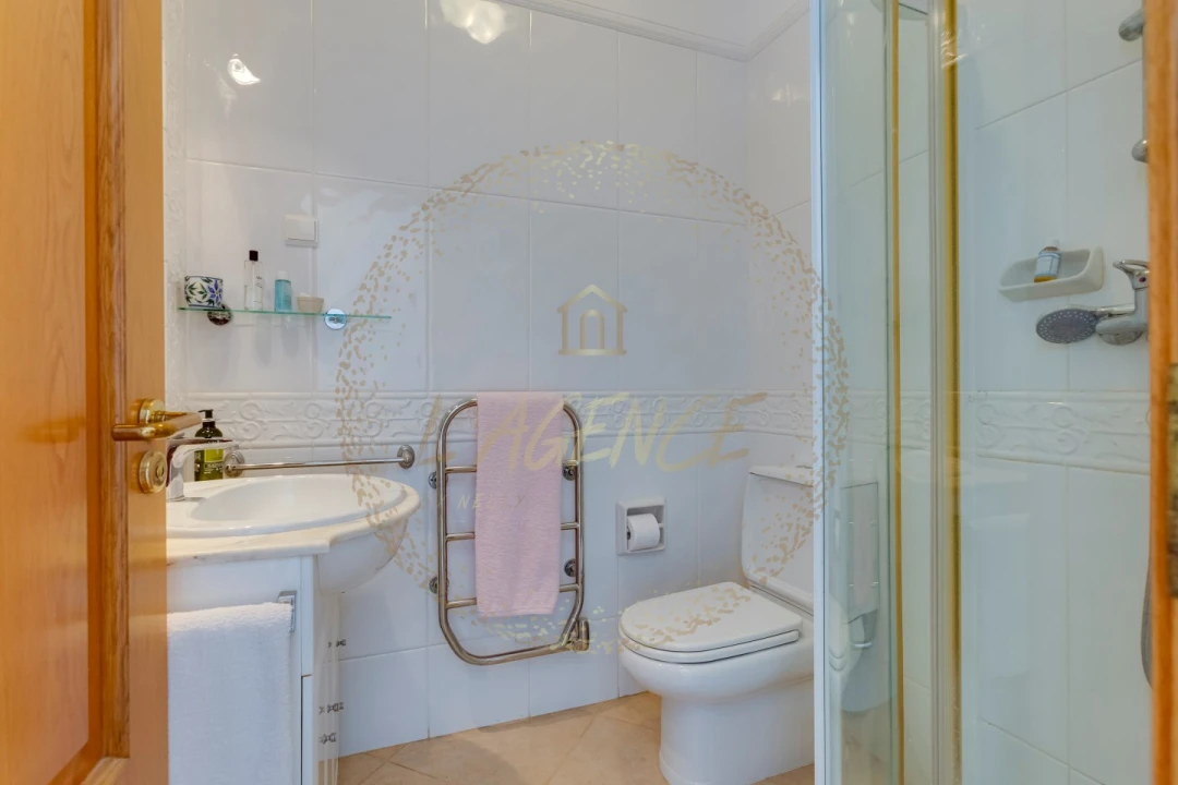 Apartamento T2 para Venda em Lagos (São Sebastião e Santa Maria) Foto 17