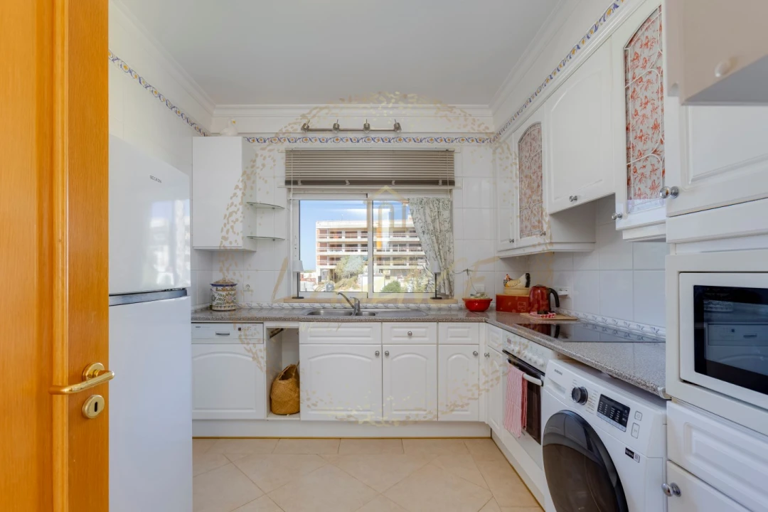 Apartamento T2 para Venda em Lagos (São Sebastião e Santa Maria) Foto 9