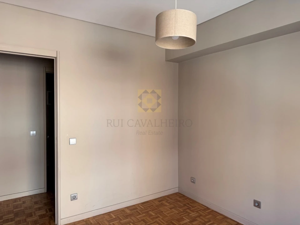 Apartamento T3 para Venda em Aldoar, Foz do Douro e Nevogilde Foto 6