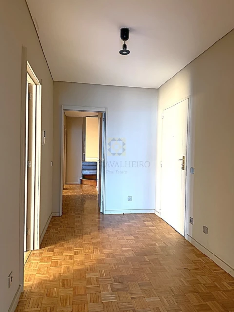 Apartamento T3 para Venda em Aldoar, Foz do Douro e Nevogilde