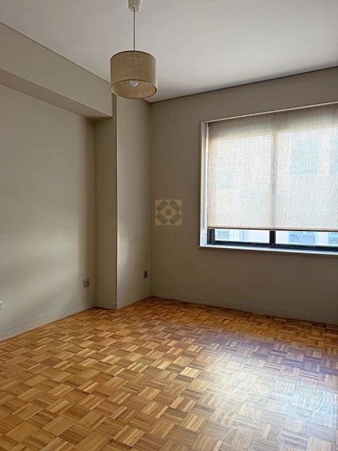 Apartamento T3 para Venda em Aldoar, Foz do Douro e Nevogilde