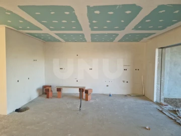 Moradia T4 para Venda em Sarilhos Grandes
