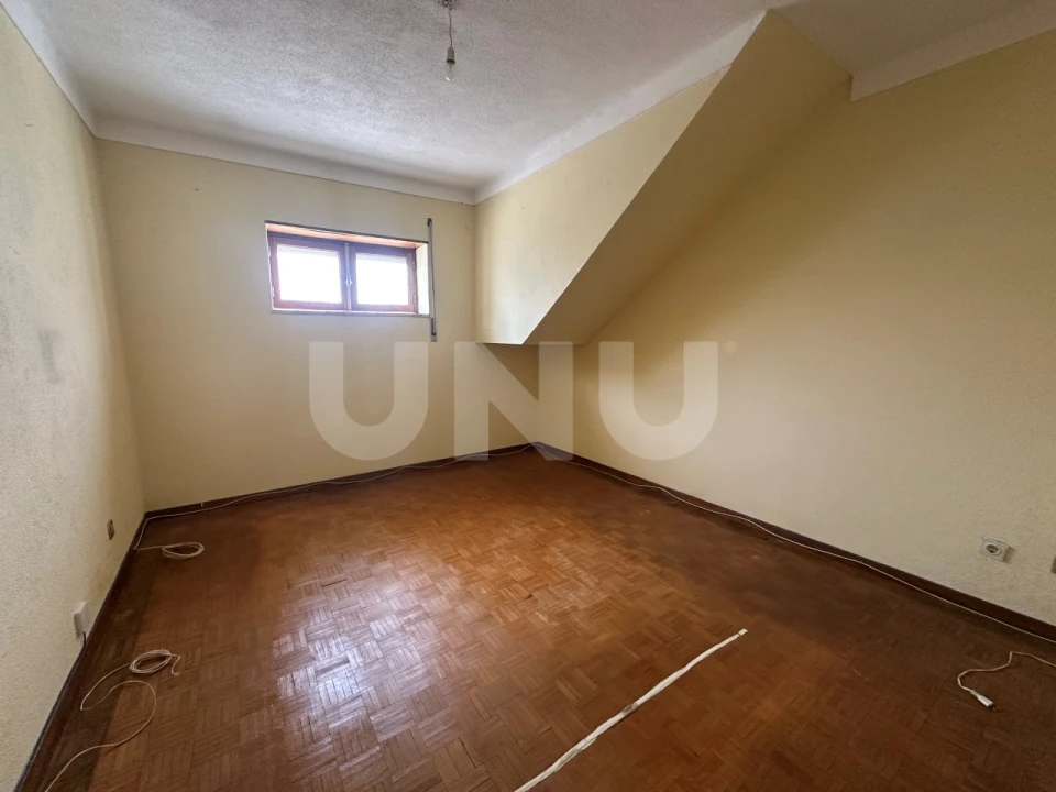 Apartamento T4 para Venda em Castelo Branco Foto 8