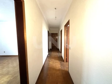 Apartamento T4 para Venda em Castelo Branco