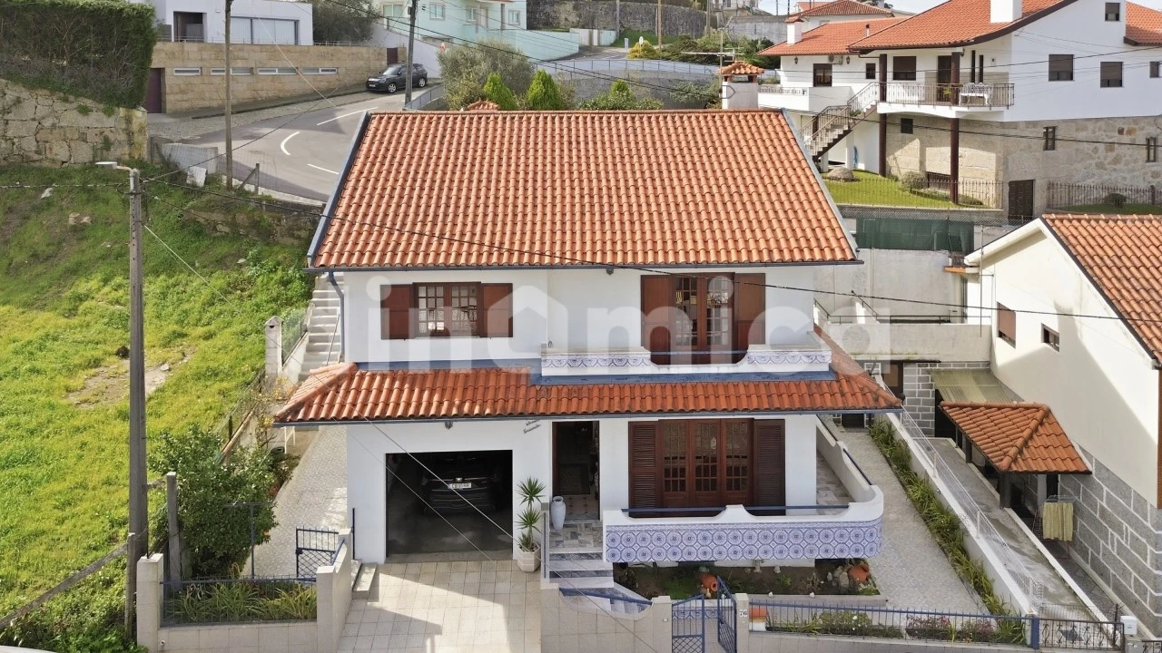Moradia T3 para Venda em Mesão Frio Foto 3
