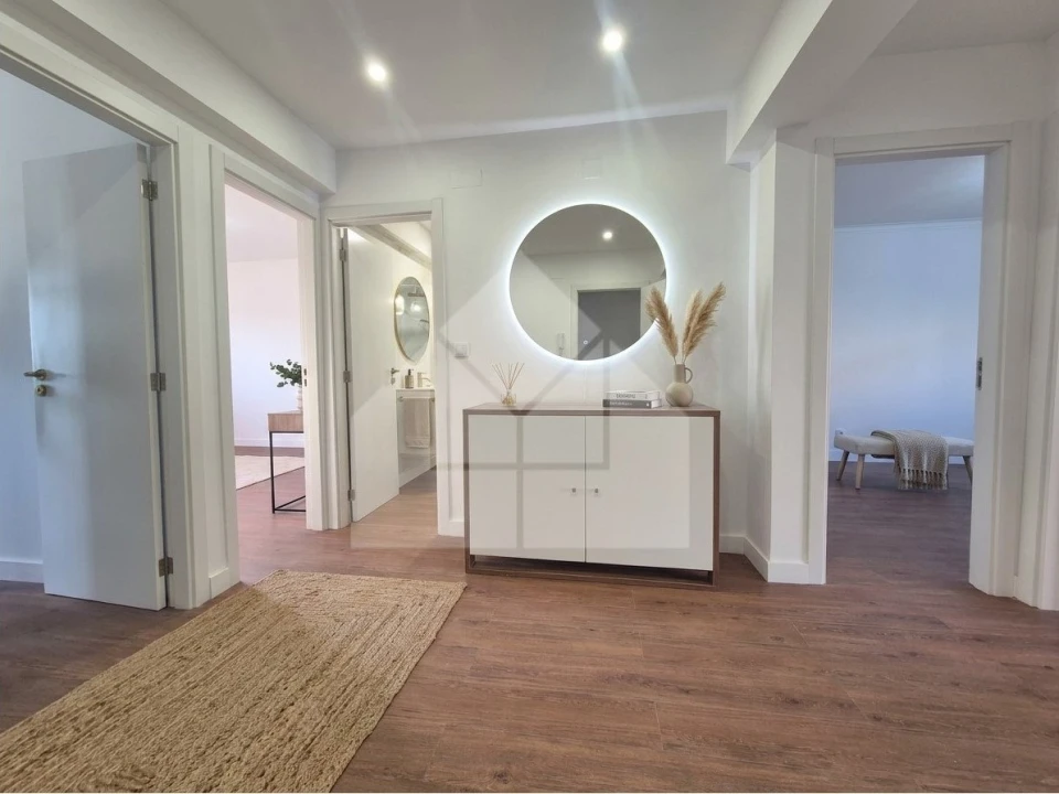 Apartamento T3 para Venda em Algueirão-Mem Martins Foto 12
