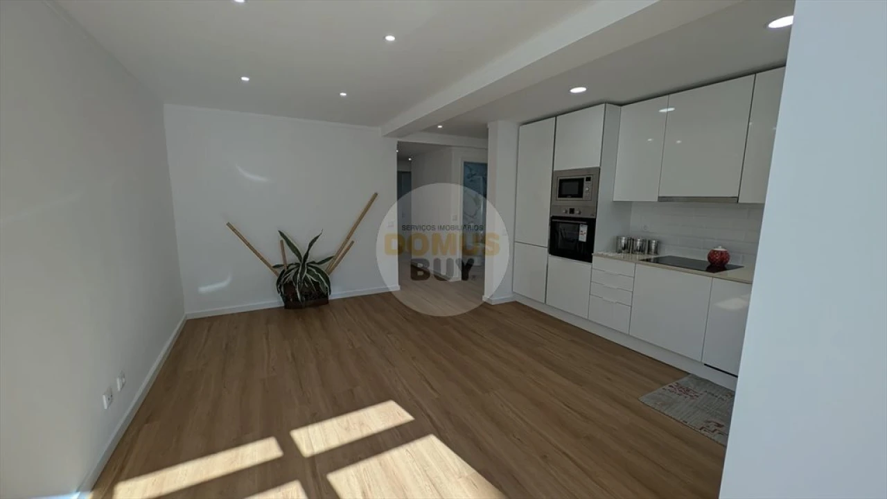Apartamento T3 para Venda em Amora Foto 5