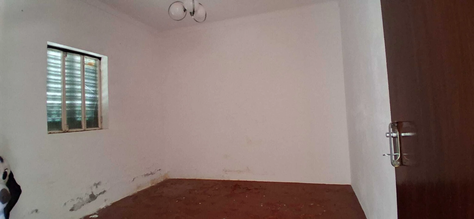Moradia T2 para Venda em São Jose da Lamarosa Foto 11