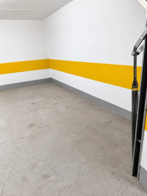 Garagem para Venda em Santa Maria do Castelo e Santiago e Santa Susana