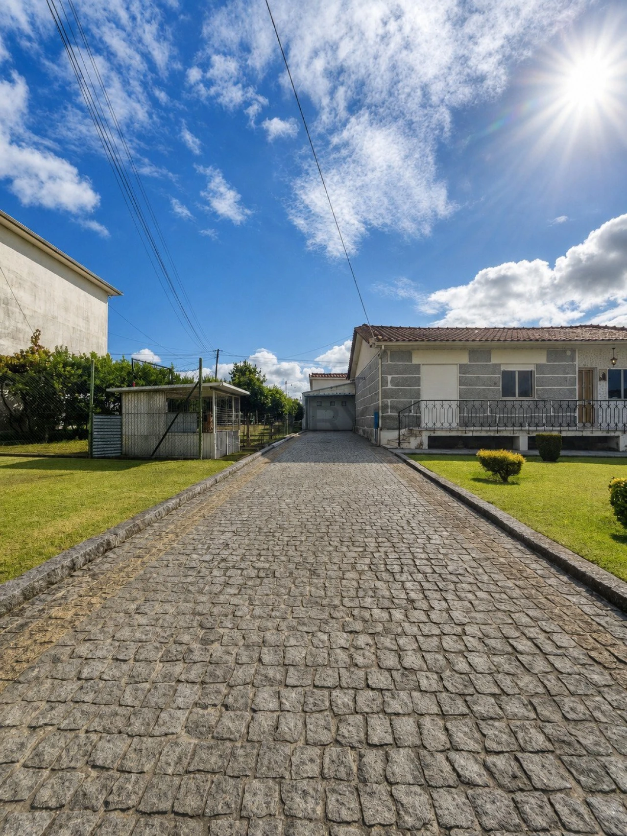 Moradia T3 para Venda em Brito Foto 14