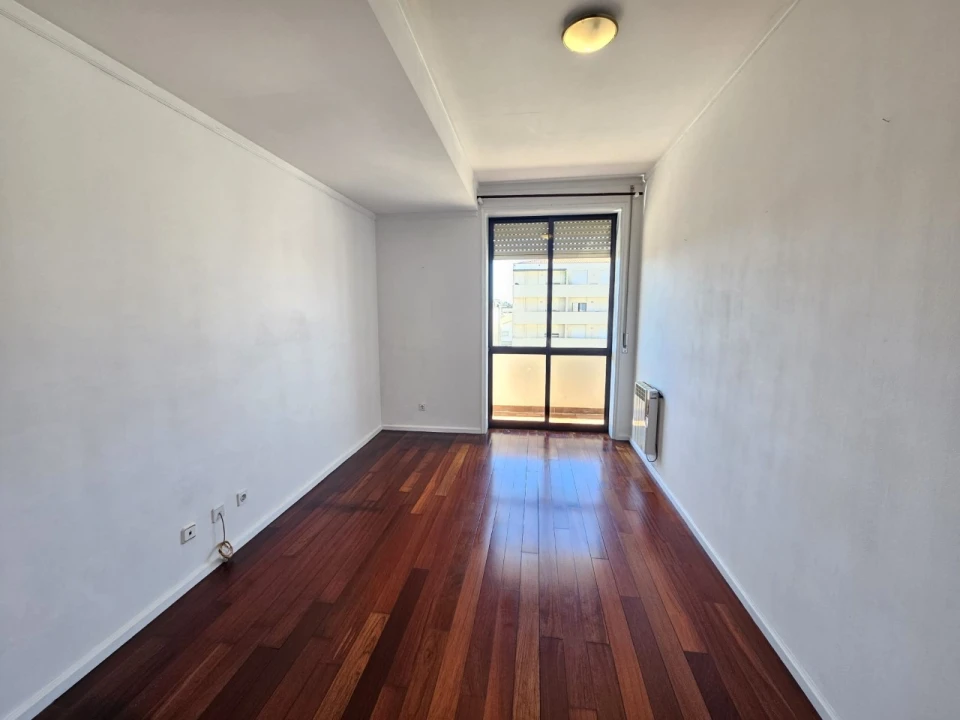 Apartamento T3 para Venda em Vila das Aves Foto 11