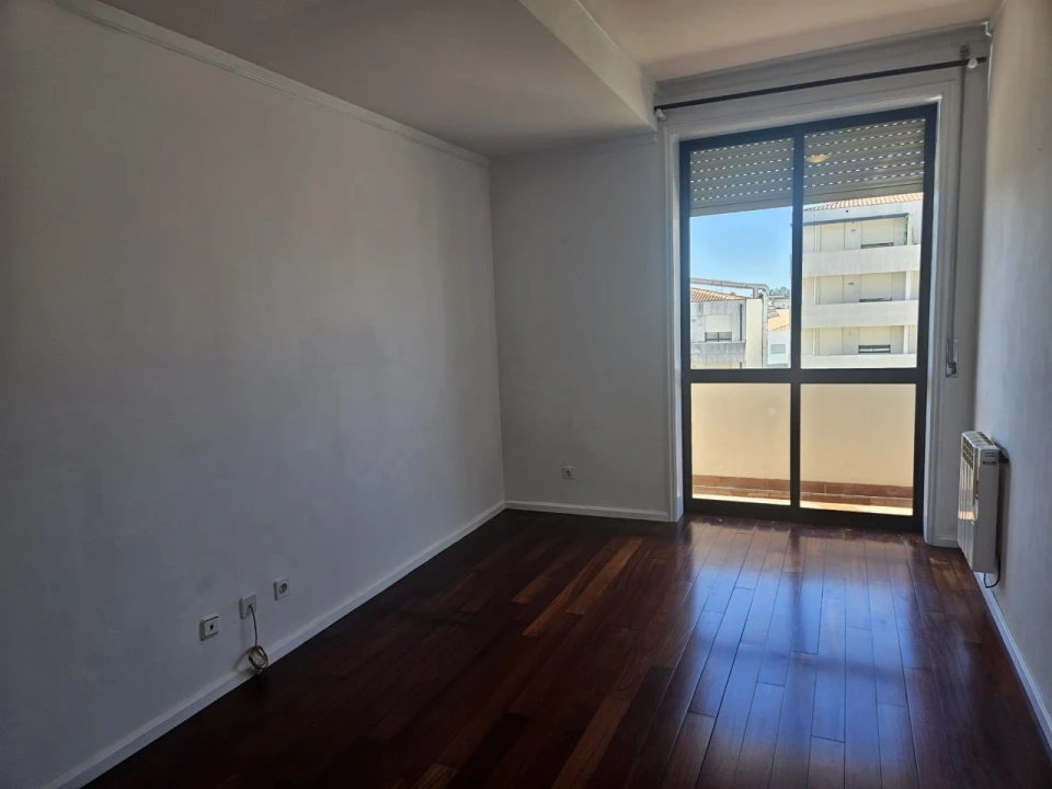 Apartamento T3 para Venda em Vila das Aves Foto 13